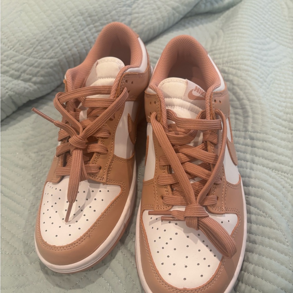 Nike White and Brown Sneakers - Picture 2 of 2